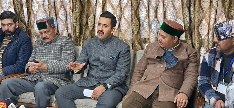 PWD Minister विक्रमादित्य सिंह ने मंत्री पद से इस्तीफा दिया