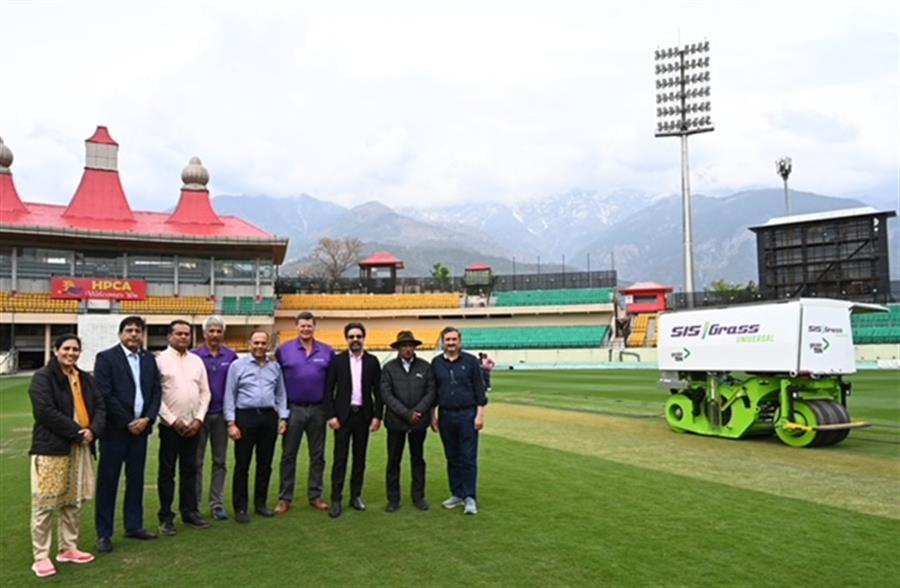 एचपीसीए का धर्मशाला स्टेडियम भारत का पहला स्टेडियम होगा जहां वैश्विक स्पोर्ट्स सरफेस कंपनी एसआईएस पिचेज़ एसआईएसग्रास हाइब्रिड पिच तैयार करेगी