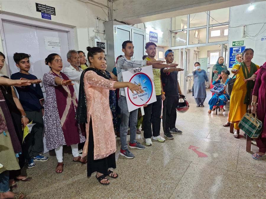 विश्व तंबाकू निषेध दिवस जोनल अस्पताल कांगड़ा में मनाया गयाl