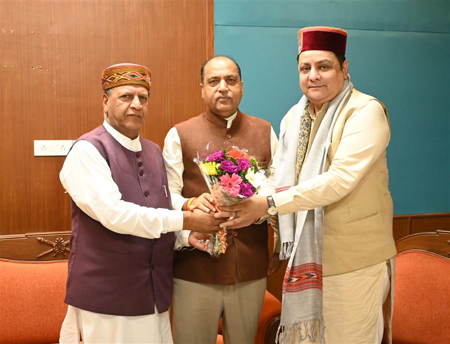  भाजपा विधायक दल की बैठक में आपदा में मृत लोगो को लेकर एक शोक प्रस्ताव पारित 