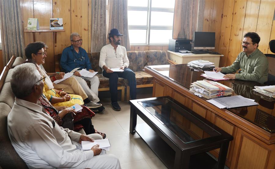 आपदा से निपटने में काम आएगा बुजुर्गों का अनुभव, ग्रामीण स्तर पर बनेंगे वरिष्ठ मंडल: एडीएम