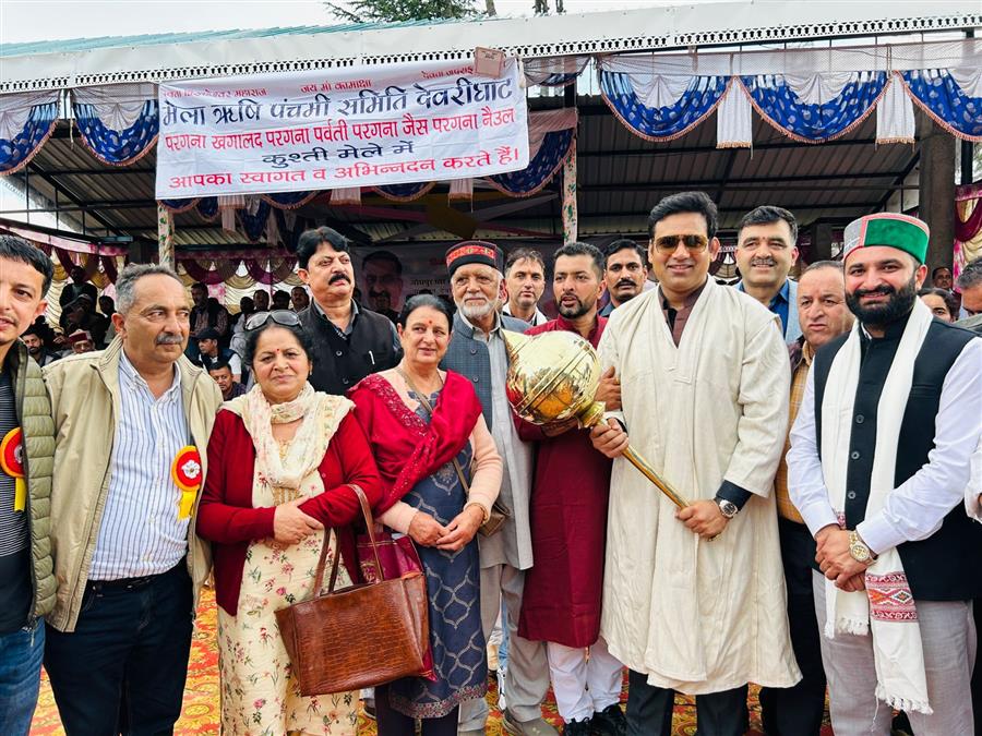 पर्यटन विकास निगम अध्यक्ष आर.एस.बाली ने तीन दिवसीय मेले का शुभारम्भ किया