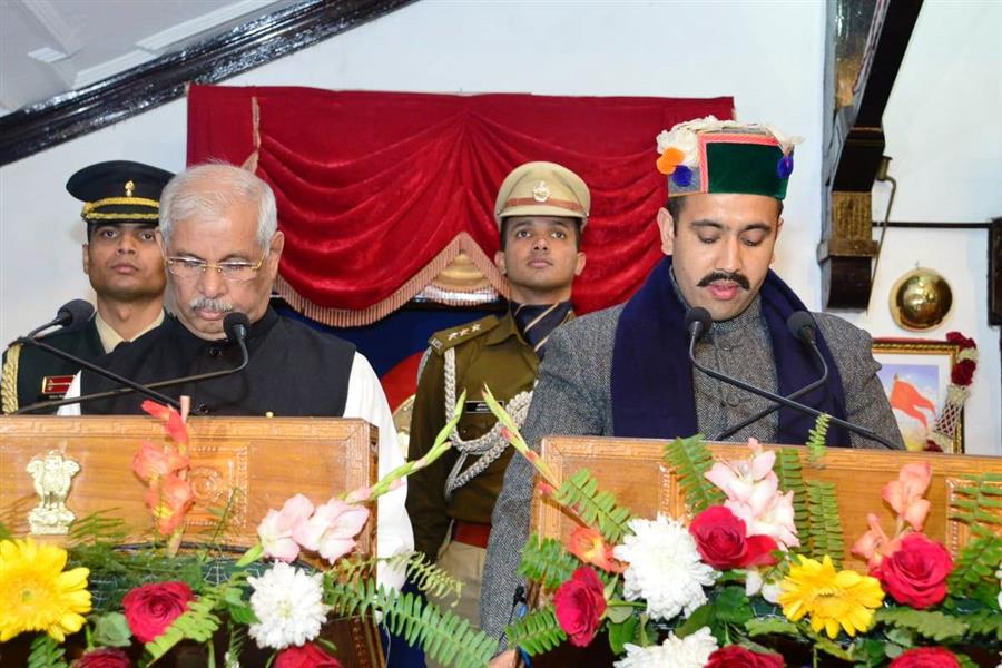 Himachal कैबिनेट में कोई महिला नहीं , विक्रमादित्य सिंह की संपत्ति 101.39 करोड़ रुपए