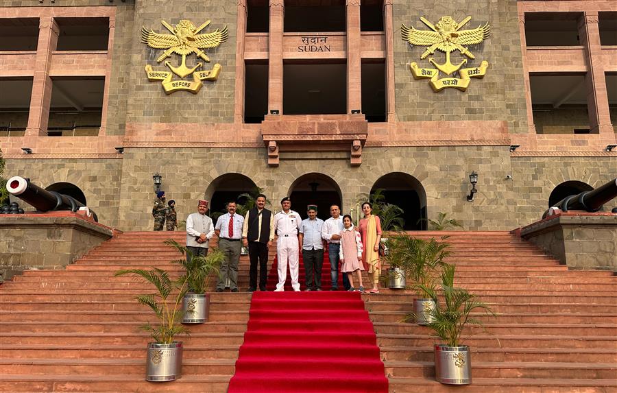 हिमाचल विधानसभा की लोक लेखा समिति ने किया एनडीए खड़गवासला का दौरा