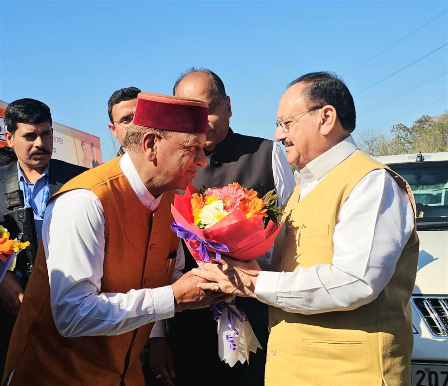 नड्डा का कांग्रेस पर हमला, मैं स्वास्थ्य मंत्री हूं आंखें ठीक कर सकता हूं पर रोशनी नहीं दे सकता