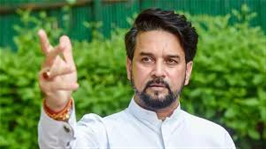 केंद्रीय विश्वविद्यालय के लंबित कार्यों की पूर्ति के लिए बुलाई जाए बैठक: अनुराग सिंह ठाकुर