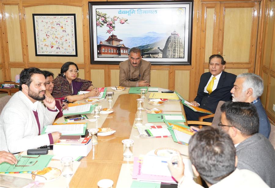 मुख्यमंत्री ने एचपीएसईडीसी को युवाओं के लिए विदेशों में रोजगार के अवसर तलाशने के दिए निर्देश