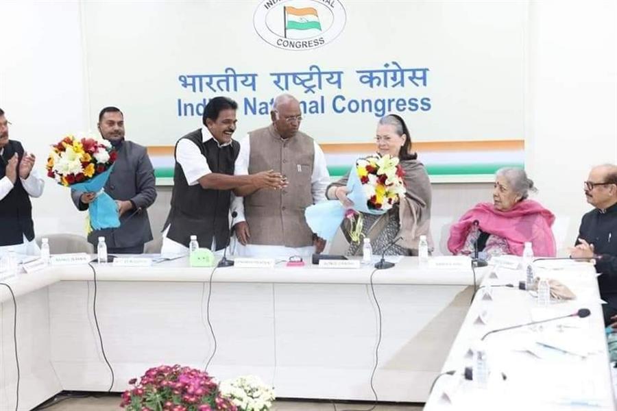 कांग्रेस संगठन में ऊपर से लेकर नीचे तक जवाबदेही की जरूरत-- Mallikarjun Kharge