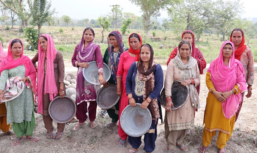 सुख सरकार ने कामगारों के बच्चों की उच्च शिक्षा का सपना किया साकार