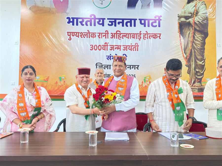 विकास, विश्वास और विरासत मोदी युग के 11 ऐतिहासिक वर्ष - भारत की नई दिशा, नया युग – डॉ. राजीव बिंदल