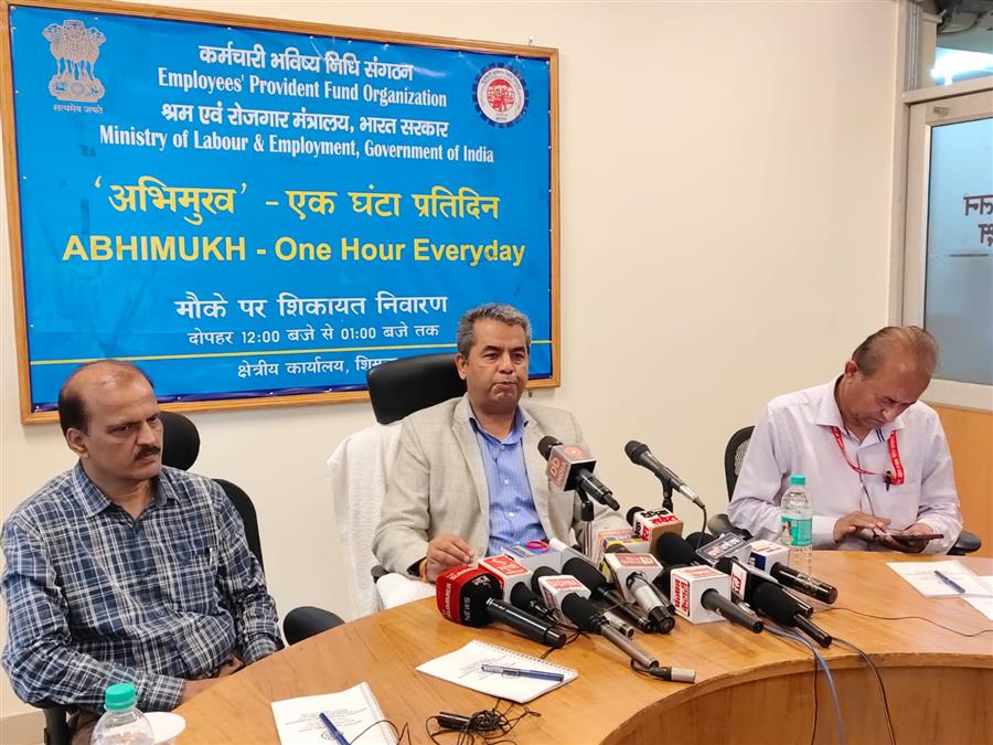 पहली बार नौकरी करने वाले कर्मचारियों को ईएलआई योजना के तहत दो किस्तों में 15 हजार रुपये तक देगी केंद्र सरकार