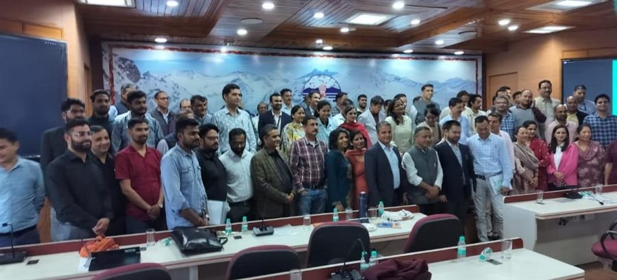 राखिल काहलों ने नागरिक-अनुकूल डिजिटल तकनीक अपनाने पर बल दिया