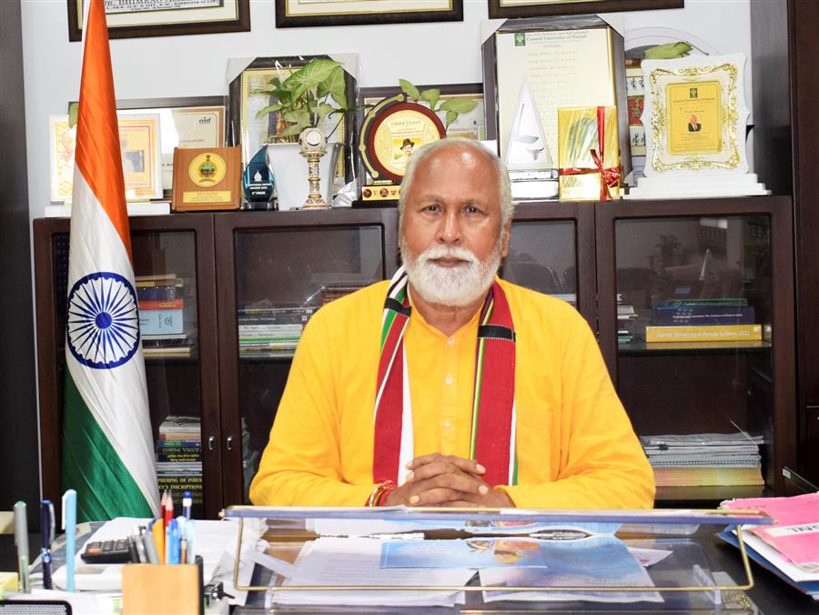 सीयू पंजाब के 25 दिग्गज वैज्ञानिक स्टैनफोर्ड विश्वविद्यालय की विश्व के शीर्ष 2% वैज्ञानिकों की सूची में शामिल