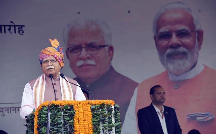 मुख्यमंत्री मनोहर लाल ने जगाधरी में राष्ट्रीय ध्वज फहराया