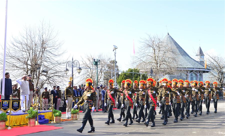 Governor unfurls the tricolour at Ridge on Republic Day