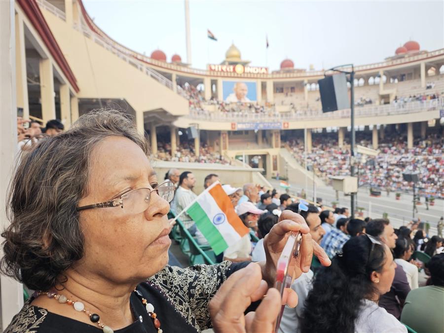 The Wagah Tamasha - A border without enmity