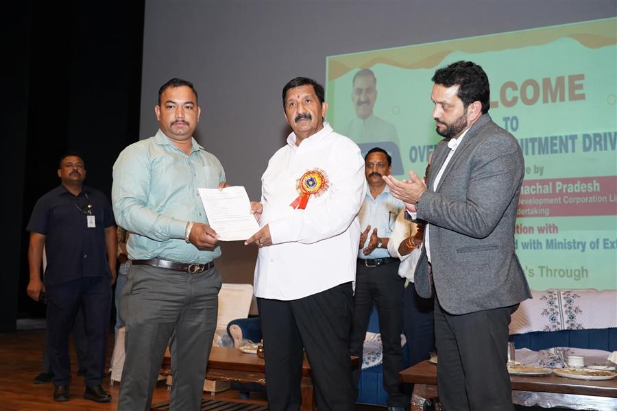 युवाओं को विदेशों में सुरक्षित रोजगार से जोड़ेगी हिमाचल सरकारः उप-मुख्यमंत्री