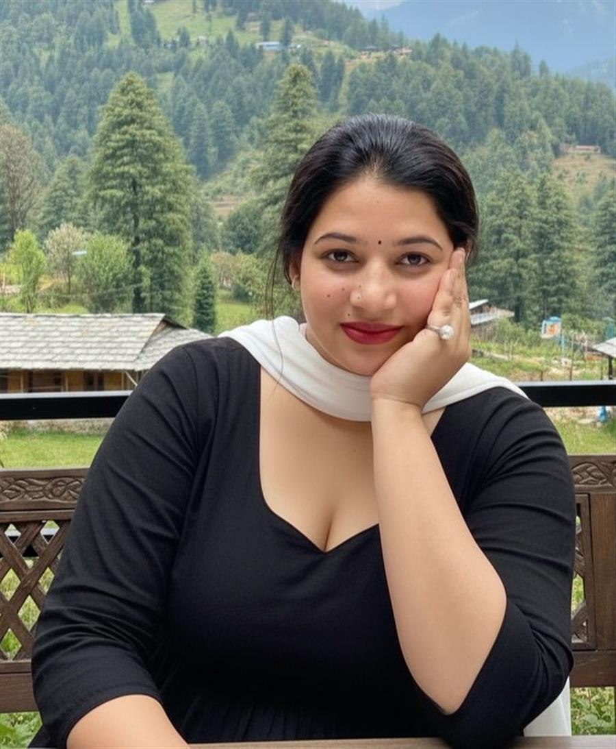 ओशिन शर्मा: हिमाचल प्रदेश की चर्चित HAS अधिकारी