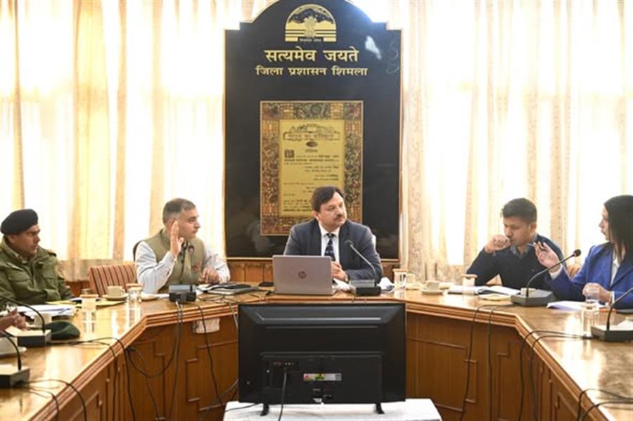 बर्फबारी के दौरान आपातकालीन स्थिति में त्वरित प्रतिक्रिया दें सभी अधिकारी - उपायुक्त