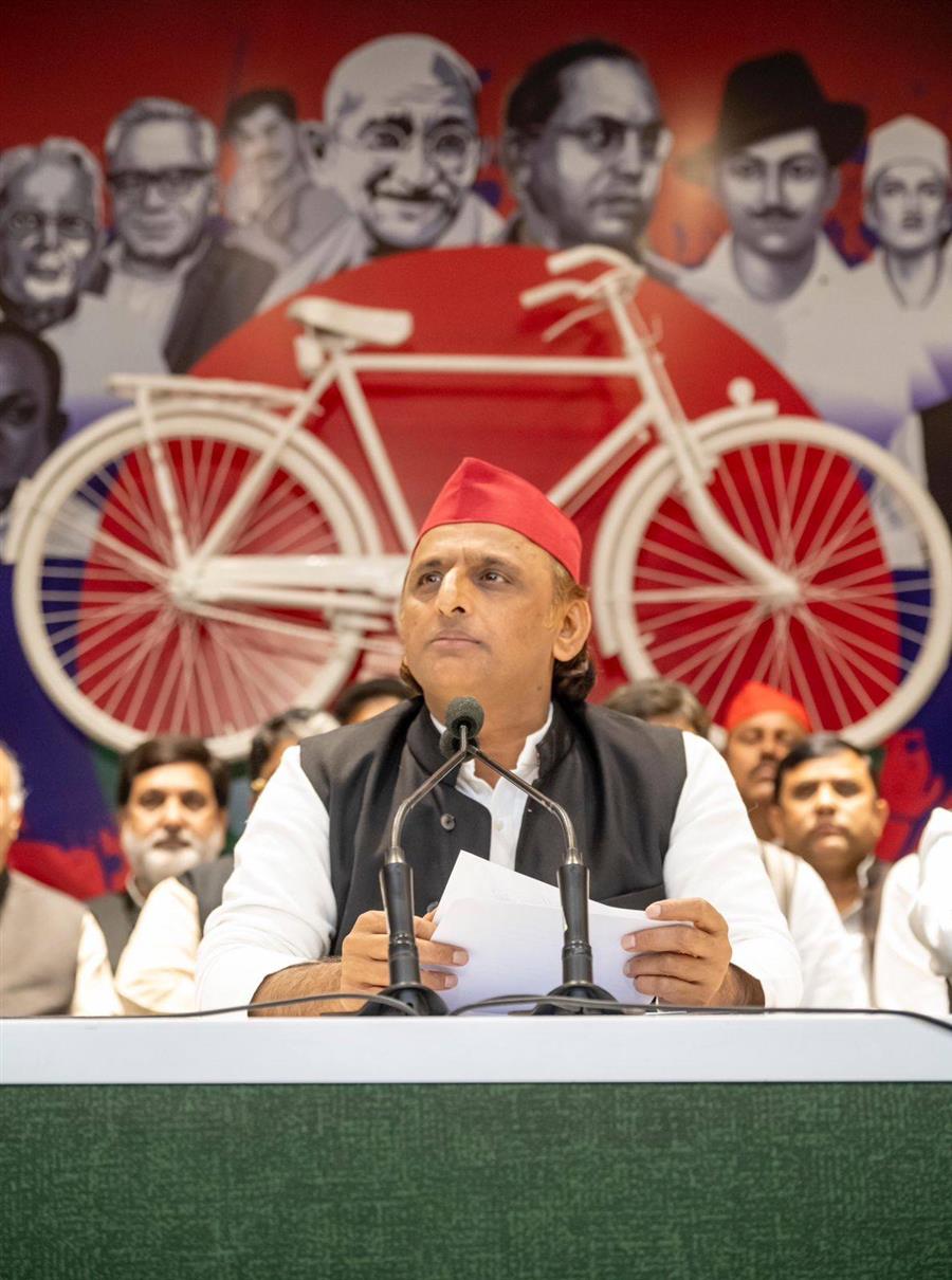 भाजपा सरकार में भ्रष्टाचार, बेइमानी और लूट चरम पर है - अखिलेश यादव