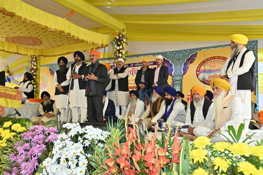 धर्म और मानवता की रक्षा के प्रतीक है गुरु तेग बहादुर: मुख्यमंत्री