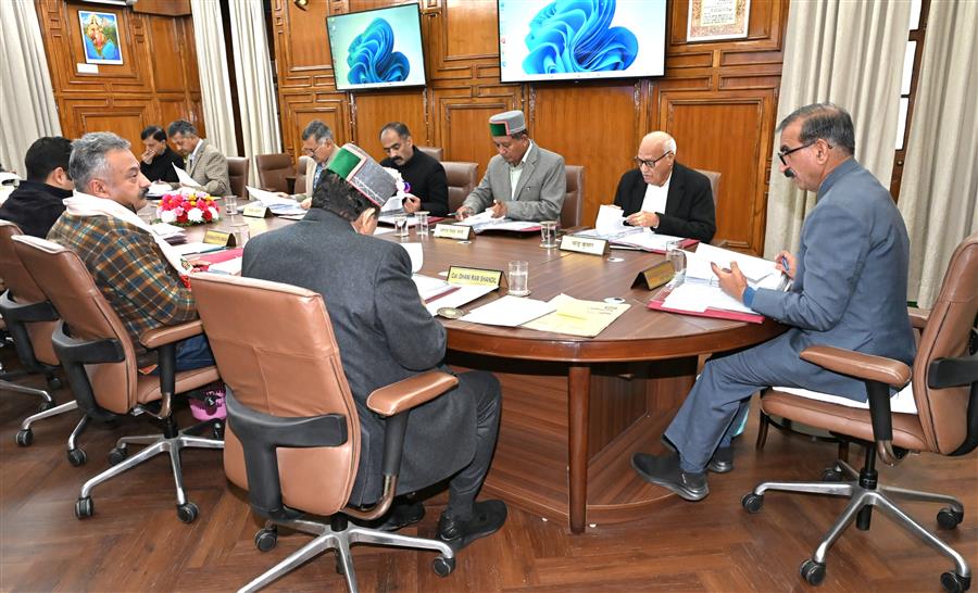 मंत्रिमंडल ने पुलिस विभाग में कांस्टेबल के 800 पदों के सृजन एवं भरने को स्वीकृति प्रदान की
