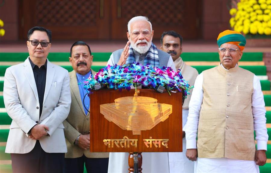  यह शीतकालीन सत्र देश को और भी तेज गति से आगे बढ़ाने के हमारे प्रयासों में एक नई ऊर्जा का संचार करेगा-प्रधानमंत्री