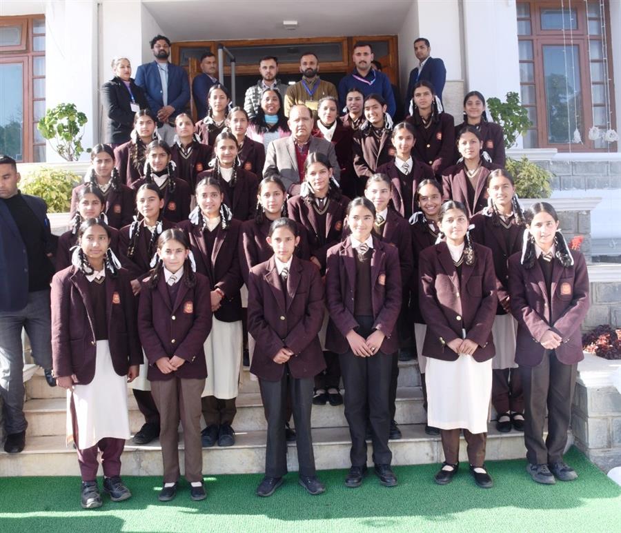 बलेरा, मोरथू, शाहपुर तथा राजकीय महाविद्यालय सिहुन्ता के बच्चों ने देखी विधान सभा की कार्यवाही, विधान सभा अध्यक्ष से की मुलाकात