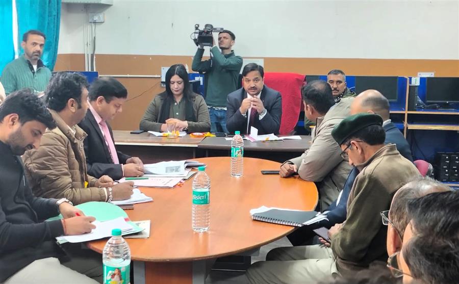 सुन्नी क्षेत्र में सोनार तकनीक से होगा सिल्ट पर सर्वेक्षण - उपायुक्त