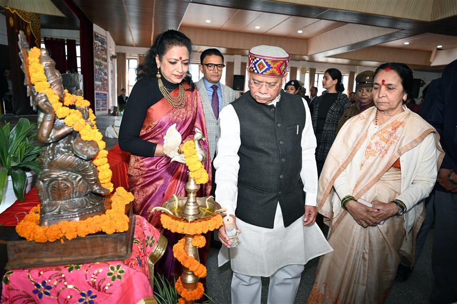 राज्यपाल ने मूल्यों और आधुनिकता में संतुलन बनाए रखने की आवश्यकता पर दिया बल
