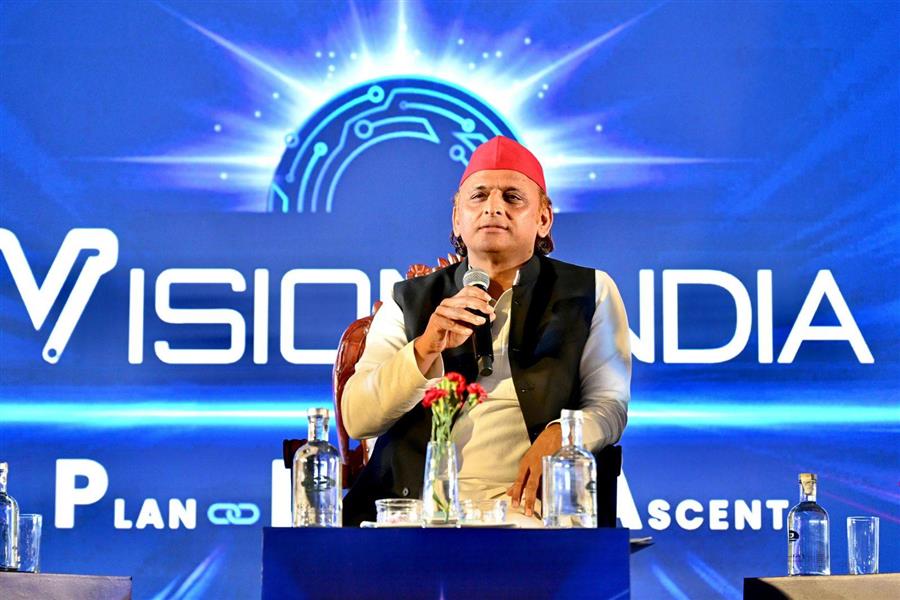 अखिलेश यादव ने कहा , भारत को विकसित देश बनाना है तो डेमोग्राफिक डिविडेंड में आने वाली चुनौतियों पर विचार करना पड़ेगा