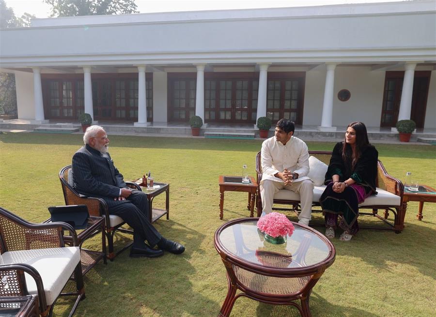 नीरज चोपड़ा प्रधानमंत्री से मिले