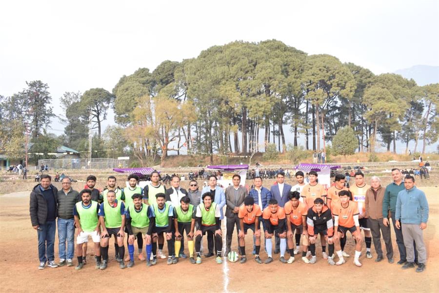 कांगड़ा वैली कर्णिवल के अंतर्गत विंटर कप फुटबॉल चैंपियनशिप का सफल समापन
