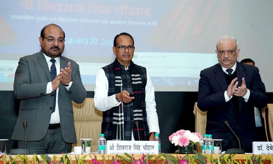 शिवराज सिंह ने आईसीएआर द्वारा विकसित 25 फसलों की 184 नई किस्में राष्ट्र को किया समर्पित