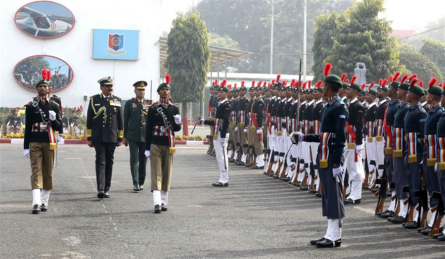 नौसेना प्रमुख ने एनसीसी गणतंत्र दिवस शिविर 2026 का दौरा किया