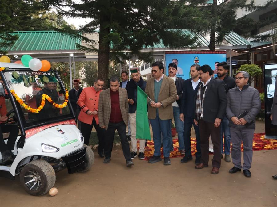 पर्यटन होटलों को मिली गोल्फ कार्ट की सौगात, आर.एस. बाली ने किया शुभारंभ