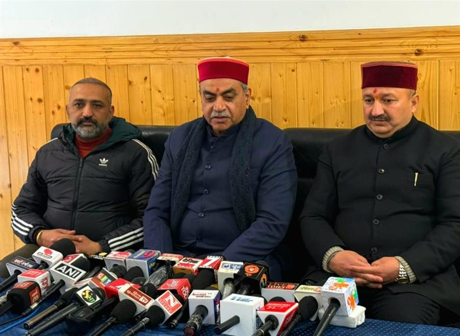 नाच ना जाने आँगन टेढ़ा — अपनी वित्तीय विफलता छिपाने के लिए केंद्र को दोष दे रही हिमाचल सरकार” : टंडन