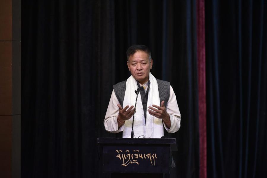 धर्मशाला: 8वें ऑल इंडिया तिब्बत सपोर्ट ग्रुप्स सम्मेलन को सिक्योंग पेनपा त्सेरिंग ने किया संबोधित