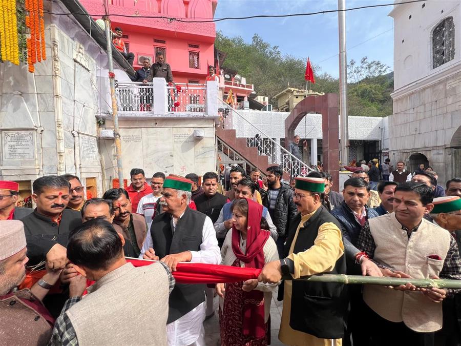 हिमाचल के सरकारी मंदिरों में बढ़ती राजनीतिक दखलअंदाजी पर उठे सवाल