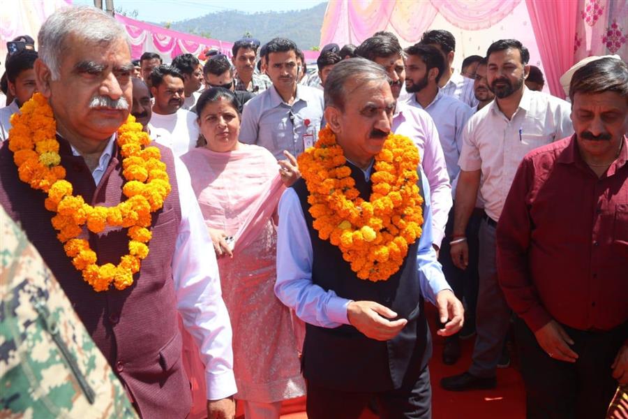 ज्वालामुखी में ₹4 करोड़ की विद्युत परियोजनाओं का शिलान्यास, देहरियां में नया उपमंडल खोलने की घोषणा