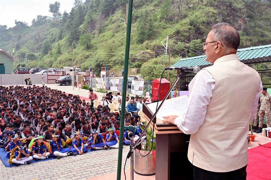 जलवायु परिवर्तन का सबसे प्रभावी समाधान जनभागीदारी से पर्यावरण संरक्षणः राज्यपाल