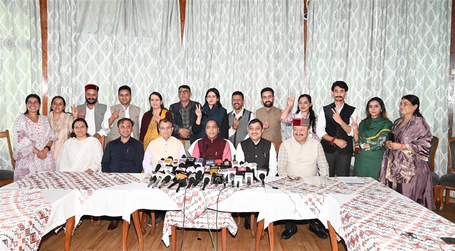 डीसी कार्यालय कांग्रेस का राजनीतिक अड्डा नहीं बन सकता, दो दिन में जिला परिषद अध्यक्ष-उपाध्यक्ष के चुनाव कराए जाएं, अन्यथा हाईकोर्ट से लेकर धरने तक हर लोकतांत्रिक लड़ाई लड़ेगी भाजपा : जयराम ठाकुर