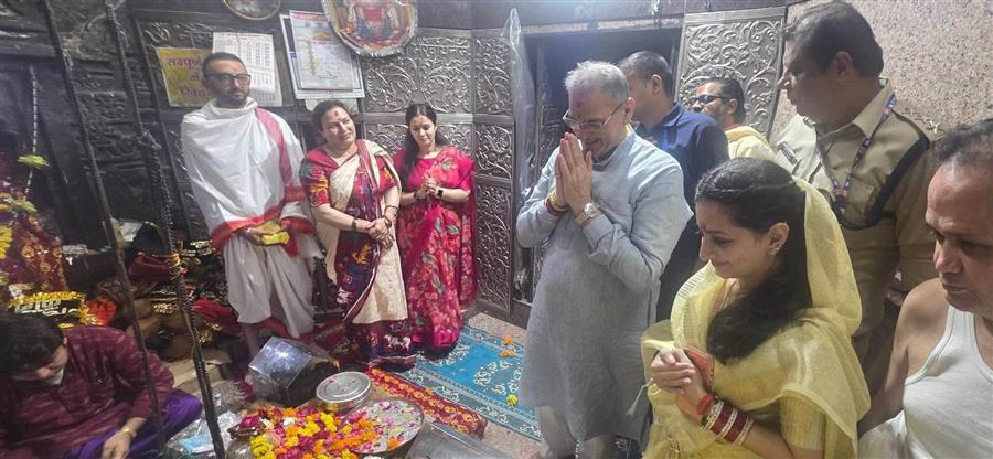 Himachal Pradesh Governor Kavinder Gupta Offers Prayers at Shri Kaal Bhairav Temple in Ujjain