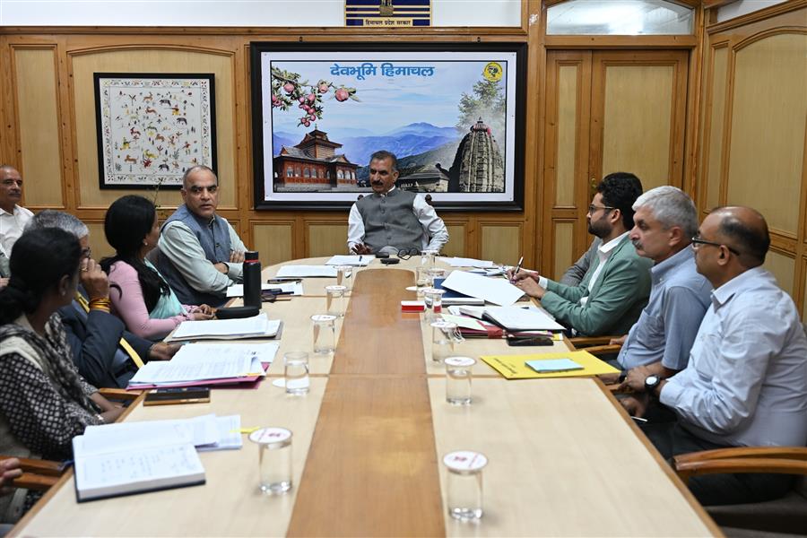 मुख्यमंत्री ने 300 करोड़ रुपये के उन्नत चिकित्सा उपकरणों की खरीद प्रक्रिया में तेजी लाने के निर्देश दिए