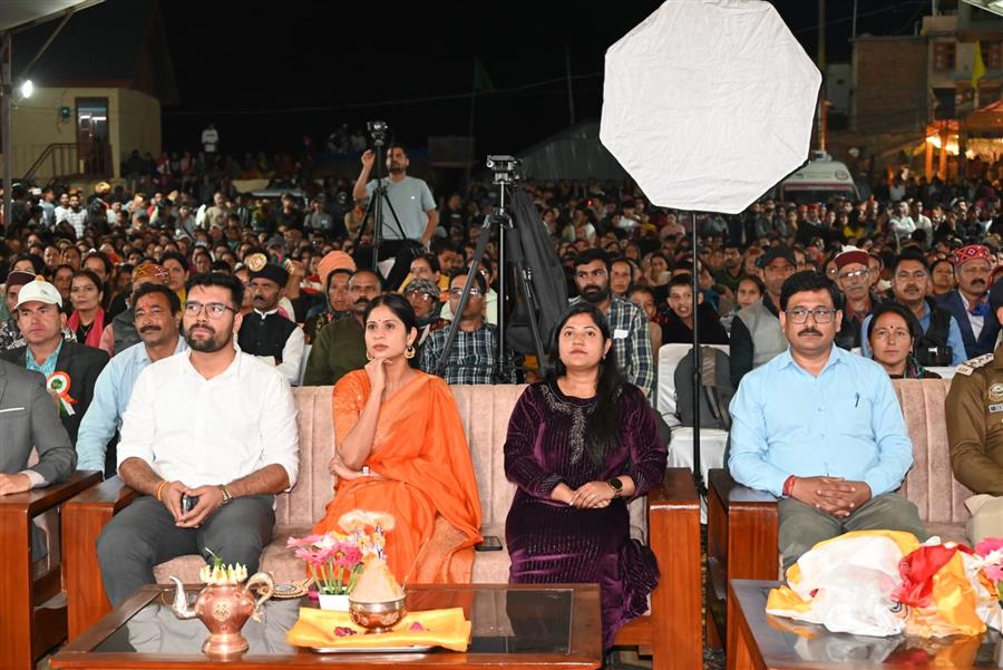 पोरी मेले की दूसरी सांस्कृतिक संध्या में बतौर मुख्य अतिथि उपायुक्त किरण भड़ाना ने की शिरकत