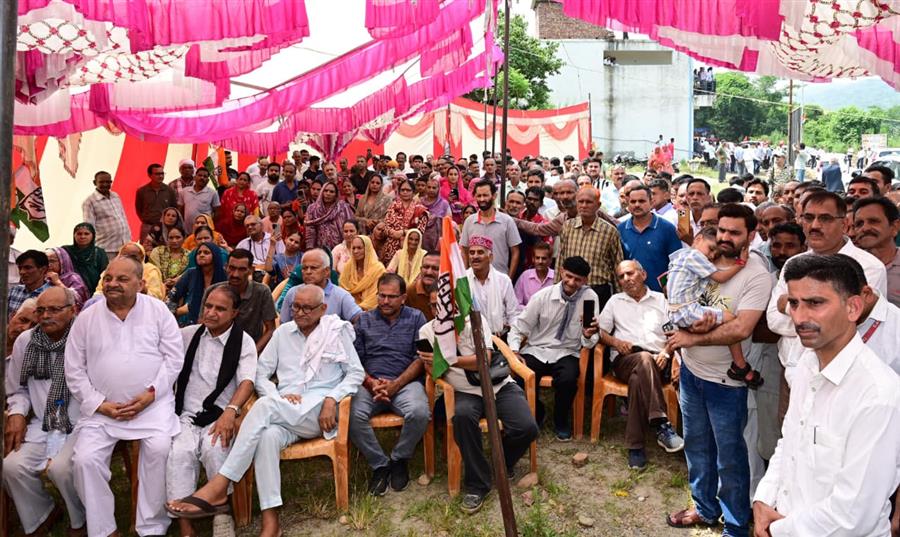 मुख्यमंत्री ने देहरा में 46 करोड़ रुपये की लागत की प्रदेश की पहली ओजोन आधारित पेयजल परियोजना की घोषणा की