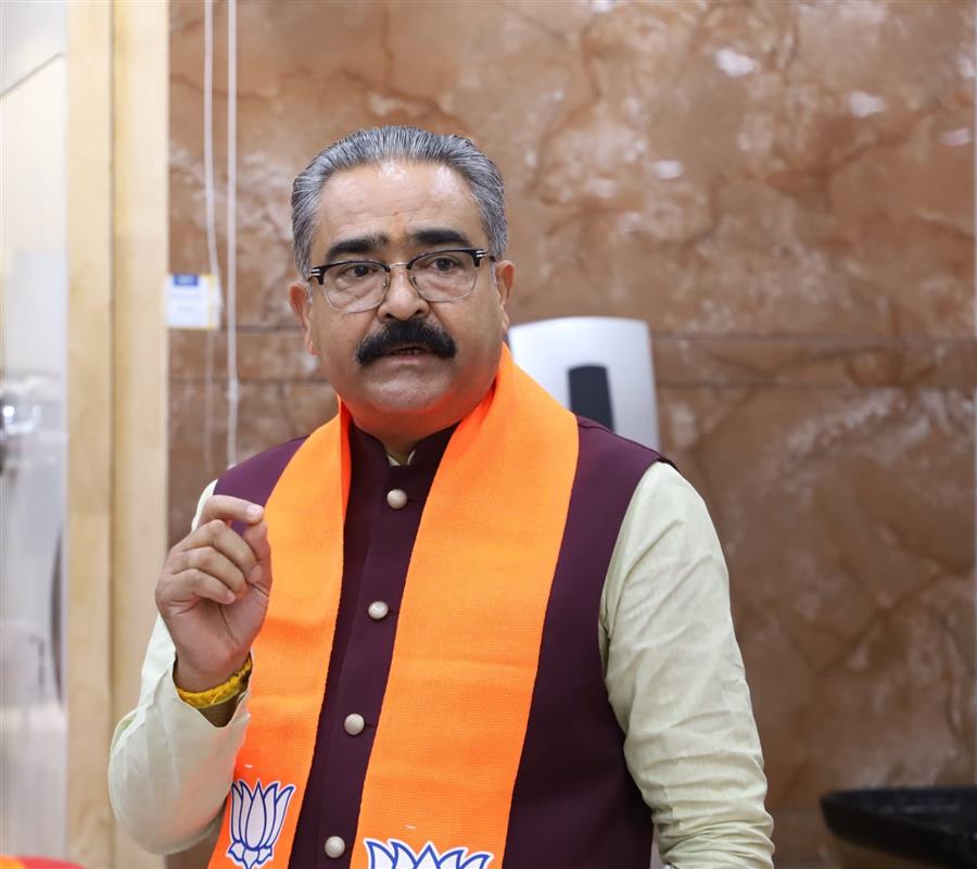 17 सितंबर को हिमाचल के 8 हजार बूथों पर जलेगा ‘आशीर्वाद का दीया’, प्रधानमंत्री मोदी के 25 वर्षों के सेवा संकल्प को मिलेगा जन-जन का आशीर्वाद : बिक्रम सिंह ठाकुर