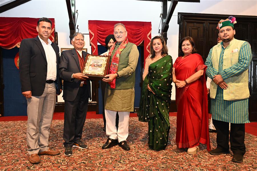 राज्यपाल ने साहित्य को सेवा, संवेदना और राष्ट्रभक्ति से जोड़ने का आह्वान किया