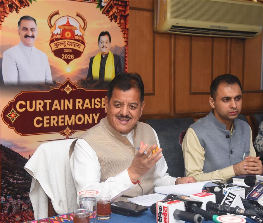 नई दिल्ली में अंतरराष्ट्रीय कुल्लू दशहरा को पूर्वावलोकन समारोह का आयोजन