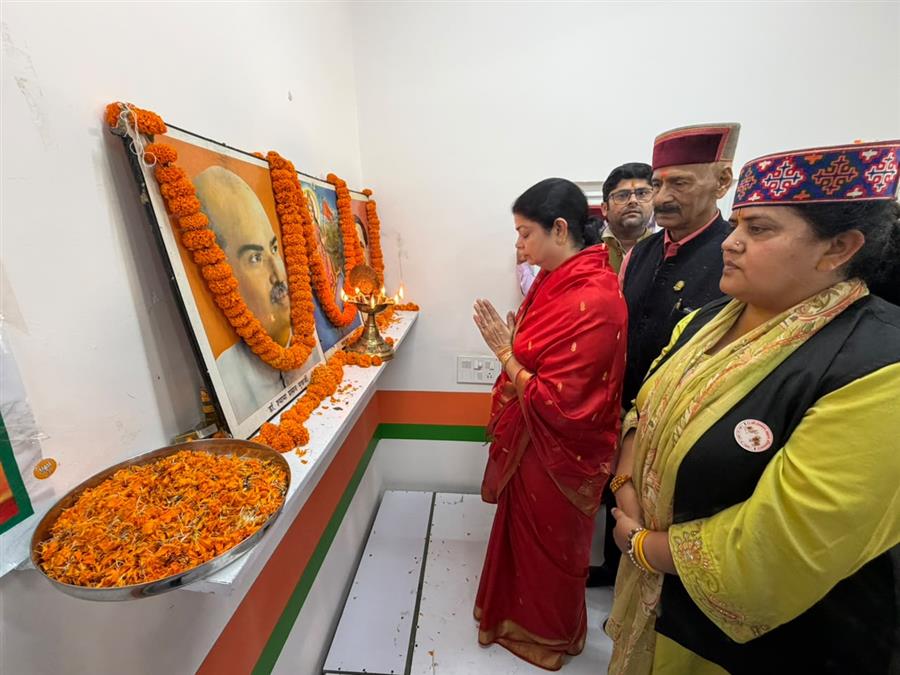 अपना बूथ सबसे मजबूत, संपर्क और संवाद ही संगठन की सबसे बड़ी शक्ति : दर्शना सिंह